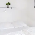 Дом отдыха Awesome In With Wifi